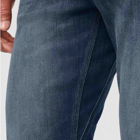 NWT DUER Mens Performance Denim Relaxed Fit Galactic Wash - Picture 7 of 8